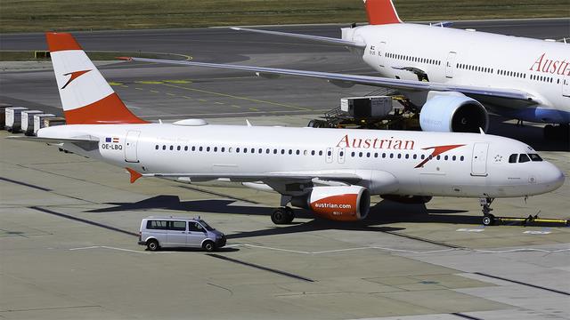 OE-LBQ:Airbus A320-200:Austrian Airlines
